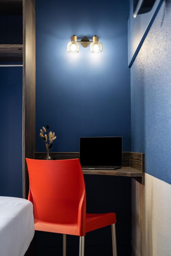 Greet Chartres Est Hotel Exterior foto